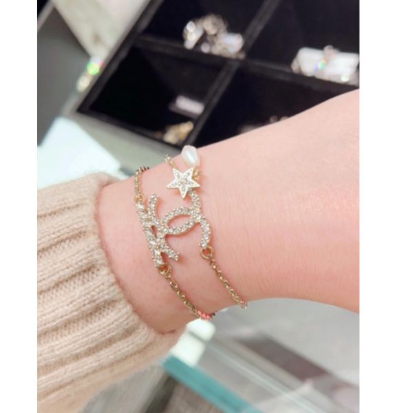 replik,replica,schmuck,1:1,beste,ohrringe,ring,Repliken 23/Chanel-Armband mit fünfzackigem Stern replik,replica,schmuck,1:1,beste,ohrringe,ring,Repliken 23/Chanel-Armband mit fünfzackigem Stern