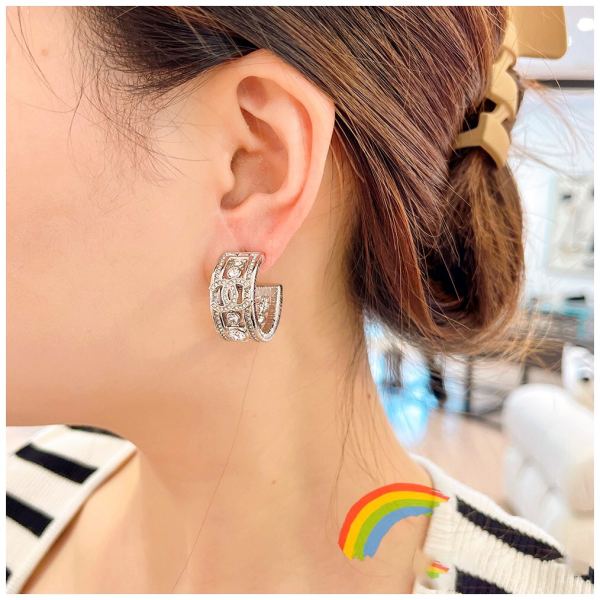 replik,replica,schmuck,1:1,beste,ohrringe,ring,Repliken 23/Chanel Volldiamant-Halbcreolen