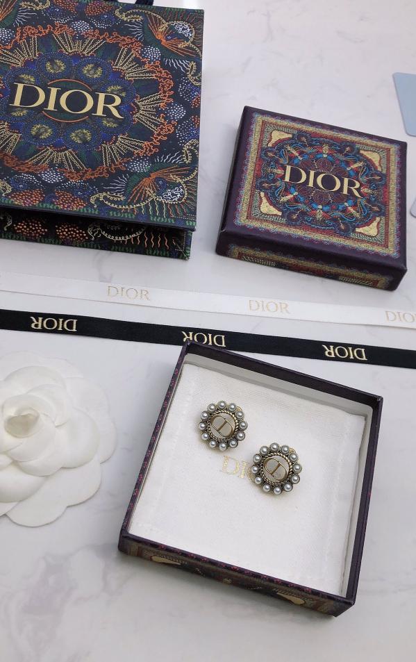 replik,replica,schmuck,1:1,beste,ohrringe,ring,Repliken Ohrringe mit Dior-Buchstaben