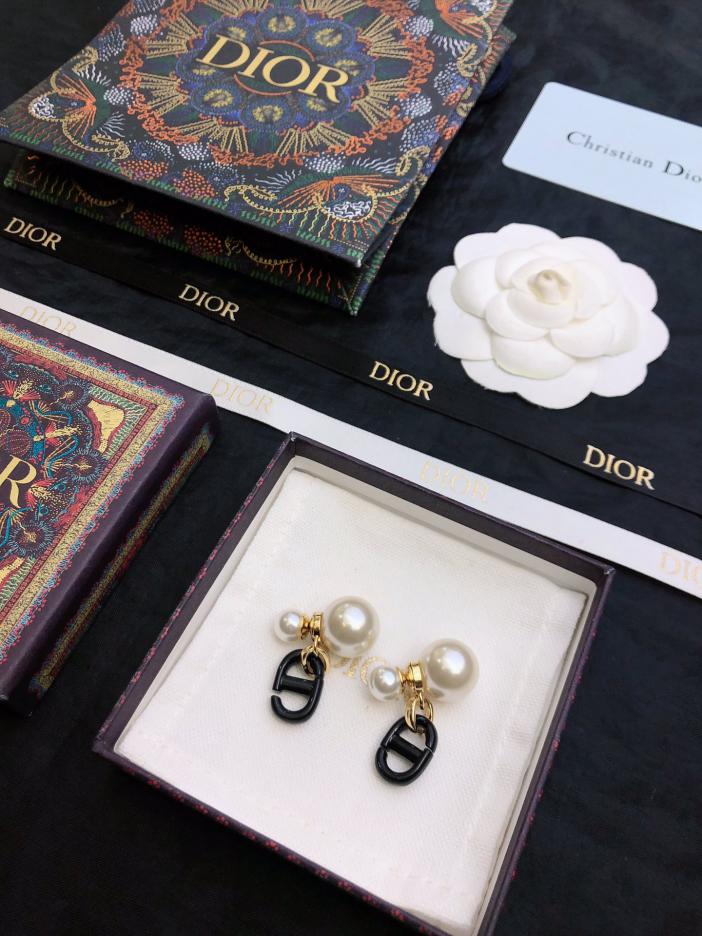 replik,replica,schmuck,1:1,beste,ohrringe,ring,Repliken Dior Perlen-Dior-Ohrringe replik,replica,schmuck,1:1,beste,ohrringe,ring,Repliken Dior Perlen-Dior-Ohrringe