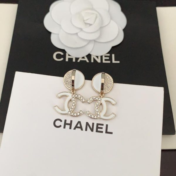 replik,replica,schmuck,1:1,beste,ohrringe,ring,Repliken Chanel-Liebesohrringe mit weißen Perlen