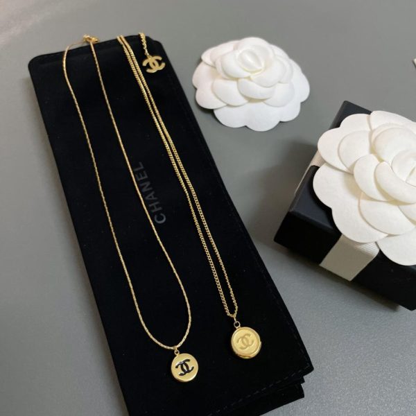 replik,replica,schmuck,1:1,beste,ohrringe,ring,Repliken Runde schwarze Chanel-Ohrringe