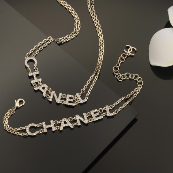 replik,replica,schmuck,1:1,beste,ohrringe,ring,Repliken Chanel-Buchstabenarmband-Halskette