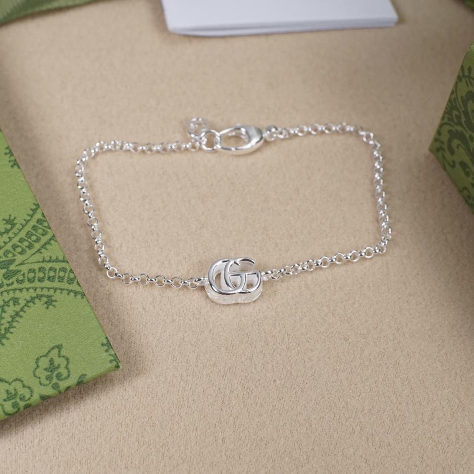 replik,replica,schmuck,1:1,beste,ohrringe,ring,Repliken Gucci-Doppel-G-Armband in Silber und Weiß replik,replica,schmuck,1:1,beste,ohrringe,ring,Repliken Gucci-Doppel-G-Armband in Silber und Weiß