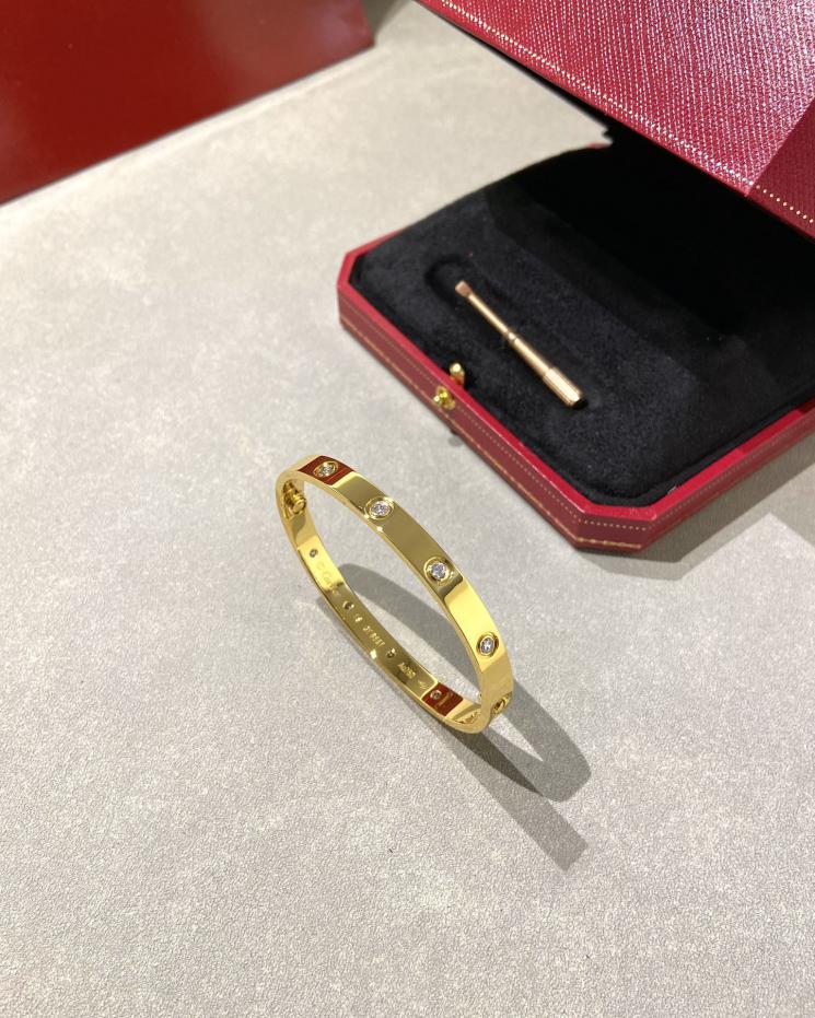 replik,replica,schmuck,1:1,beste,ohrringe,ring,Repliken Breites Cartier-Armband mit zehn Diamanten replik,replica,schmuck,1:1,beste,ohrringe,ring,Repliken Breites Cartier-Armband mit zehn Diamanten