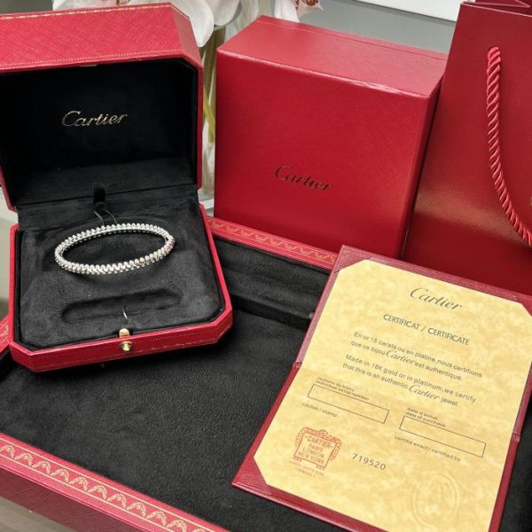 replik,replica,schmuck,1:1,beste,ohrringe,ring,Repliken Schmales diamantfreies Nietenarmband der Cartier Clash-Serie