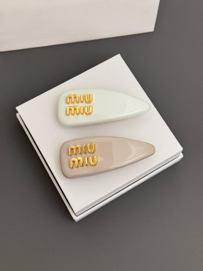 replik,replica,schmuck,1:1,beste,ohrringe,ring,Repliken Bonbon-Haarspange von Miu Miu replik,replica,schmuck,1:1,beste,ohrringe,ring,Repliken Bonbon-Haarspange von Miu Miu