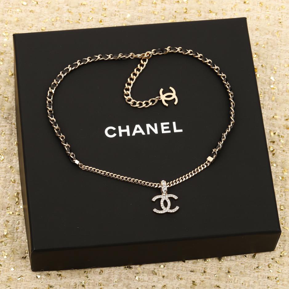 replik,replica,schmuck,1:1,beste,ohrringe,ring,Repliken Chanel Lederkette mit Doppel-C-Halskette replik,replica,schmuck,1:1,beste,ohrringe,ring,Repliken Chanel Lederkette mit Doppel-C-Halskette