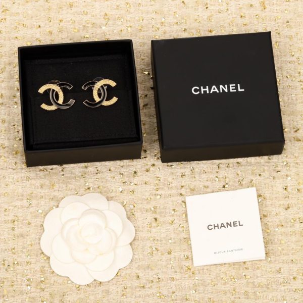 replik,replica,schmuck,1:1,beste,ohrringe,ring,Repliken Chanel-Doppel-C-Ohrringe aus braunem Stein