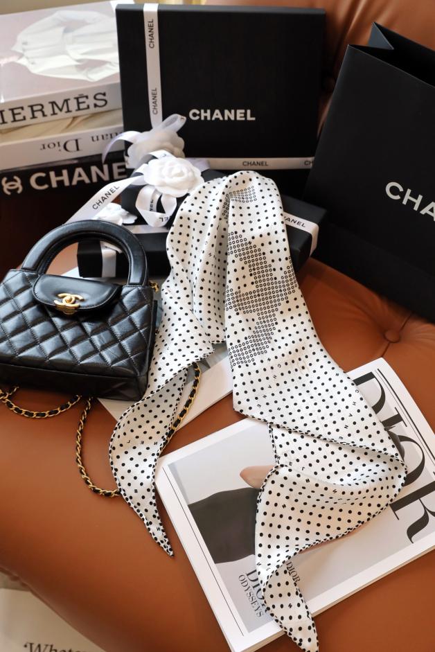 replik,replica,schmuck,1:1,beste,ohrringe,ring,Repliken Klassischer Diamantschal von Chanel replik,replica,schmuck,1:1,beste,ohrringe,ring,Repliken Klassischer Diamantschal von Chanel