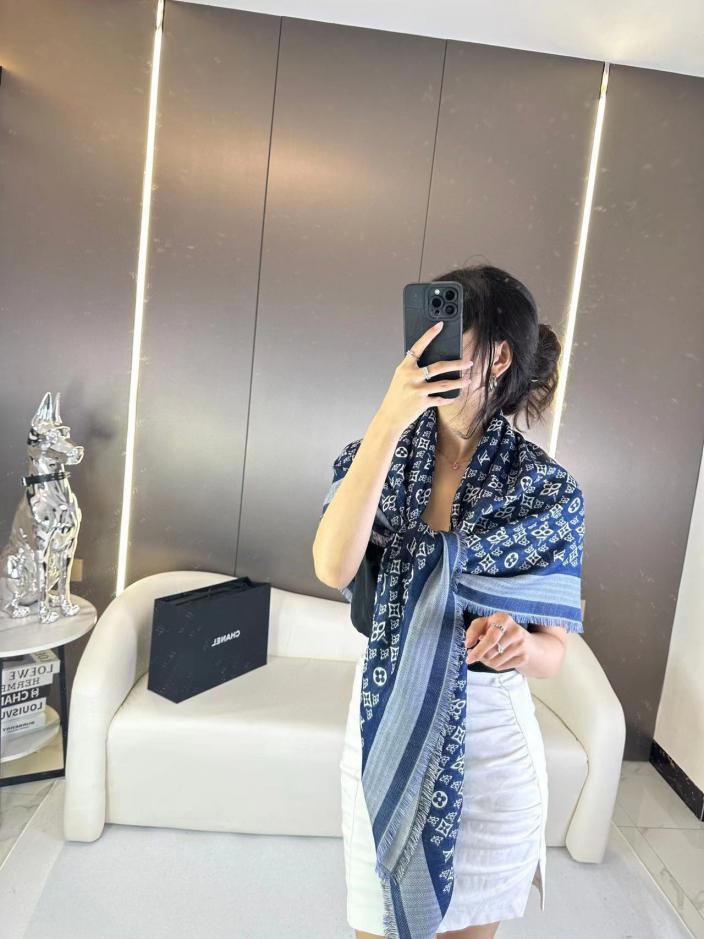 replik,replica,schmuck,1:1,beste,ohrringe,ring,Repliken Quadratischer Schal aus Kaschmir von Louis Vuitton replik,replica,schmuck,1:1,beste,ohrringe,ring,Repliken Quadratischer Schal aus Kaschmir von Louis Vuitton