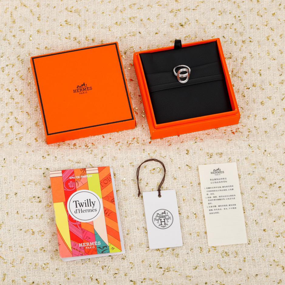 replik,replica,schmuck,1:1,beste,ohrringe,ring,Repliken Hermes Schweinsnasenring replik,replica,schmuck,1:1,beste,ohrringe,ring,Repliken Hermes Schweinsnasenring