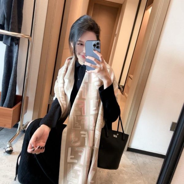 replik,replica,schmuck,1:1,beste,ohrringe,ring,Repliken 24 neue Herbst- und Winter-Styles, die nie aus der Mode kommen