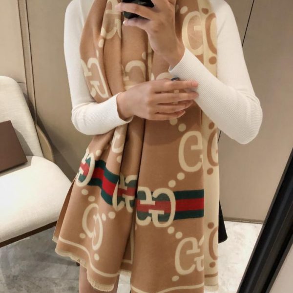 replik,replica,schmuck,1:1,beste,ohrringe,ring,Repliken Neuer Gucci-Jacquard-Schal aus Kaschmirimitat mit Buchstaben