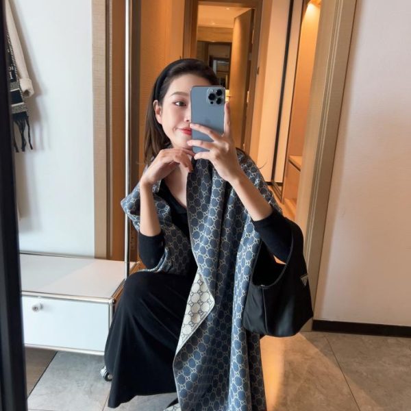 replik,replica,schmuck,1:1,beste,ohrringe,ring,Repliken Originalartikel von Gucci [langer Schal mit Doppel-G-Monogramm]