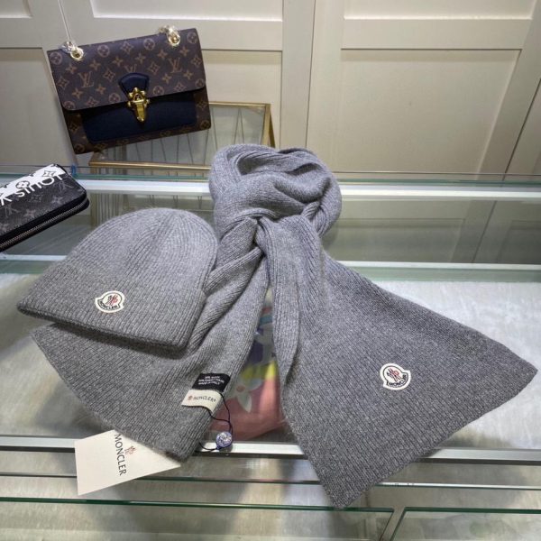 replik,replica,schmuck,1:1,beste,ohrringe,ring,Repliken Klassisches Set aus Mütze und Schal von MONCLER