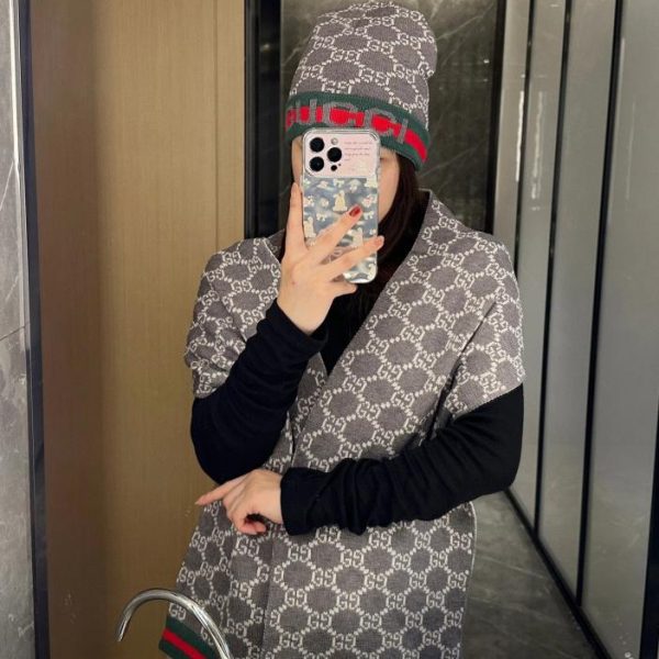 replik,replica,schmuck,1:1,beste,ohrringe,ring,Repliken Klassischer Anzughut von GUCCI! Mütze Schal