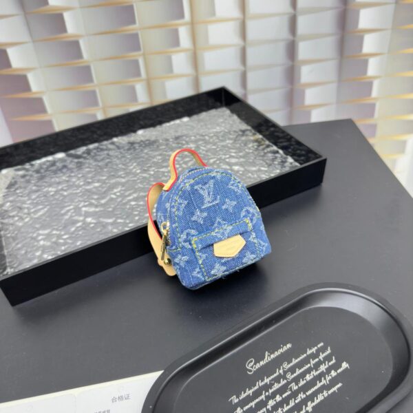 replik,replica,schmuck,1:1,beste,ohrringe,ring,Repliken Louis Vuitton Mini-Umhängetasche mit Schlüsselanhänger (4D8A)
