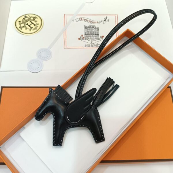 replik,replica,schmuck,1:1,beste,ohrringe,ring,Repliken HMMMMS Mini Pegasus Sheepskin Top Version (CC2D)