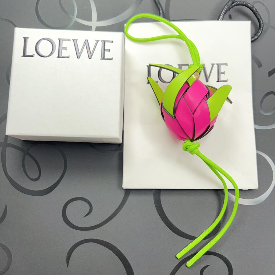 replik,replica,schmuck,1:1,beste,ohrringe,ring,Repliken Loewe 2024 neuer Leder Drachenfrucht Taschenanhänger Geschenk Geschenkanhänger replik,replica,schmuck,1:1,beste,ohrringe,ring,Repliken Loewe 2024 neuer Leder Drachenfrucht Taschenanhänger Geschenk Geschenkanhänger