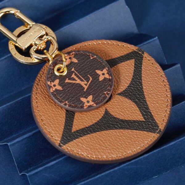replik,replica,schmuck,1:1,beste,ohrringe,ring,Repliken LV neue Anhänger-Schlüsselanhänger-Serie (1D6C)