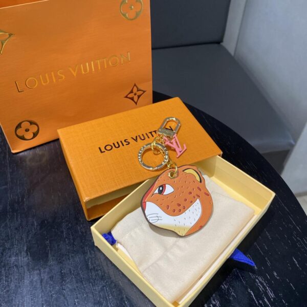 replik,replica,schmuck,1:1,beste,ohrringe,ring,Repliken LV ANIMOGRAM LEOPARD Rabbit M01969 Ornament und Schlüsselanhänger (CB7C)
