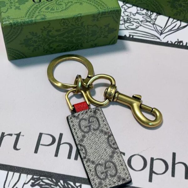 replik,replica,schmuck,1:1,beste,ohrringe,ring,Repliken Gucci Herren OPHIDIA Schlüsselanhänger (515F)