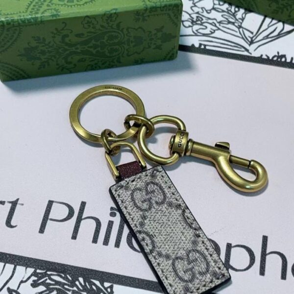 replik,replica,schmuck,1:1,beste,ohrringe,ring,Repliken Louis Vuitton Vorhängeschloss-Schlüsselanhänger und Taschenanhänger mit silberner Schnalle