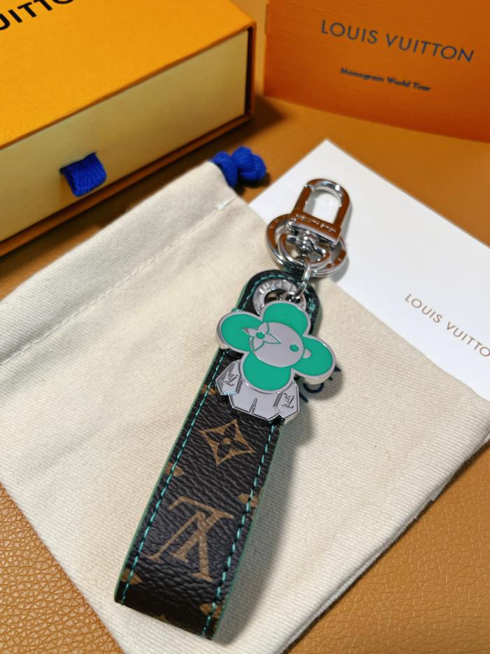 replik,replica,schmuck,1:1,beste,ohrringe,ring,Repliken LV VIVIENNE DRAGONNE Taschenzubehör und Schlüsselanhänger (3CED) replik,replica,schmuck,1:1,beste,ohrringe,ring,Repliken LV VIVIENNE DRAGONNE Taschenzubehör und Schlüsselanhänger (3CED)