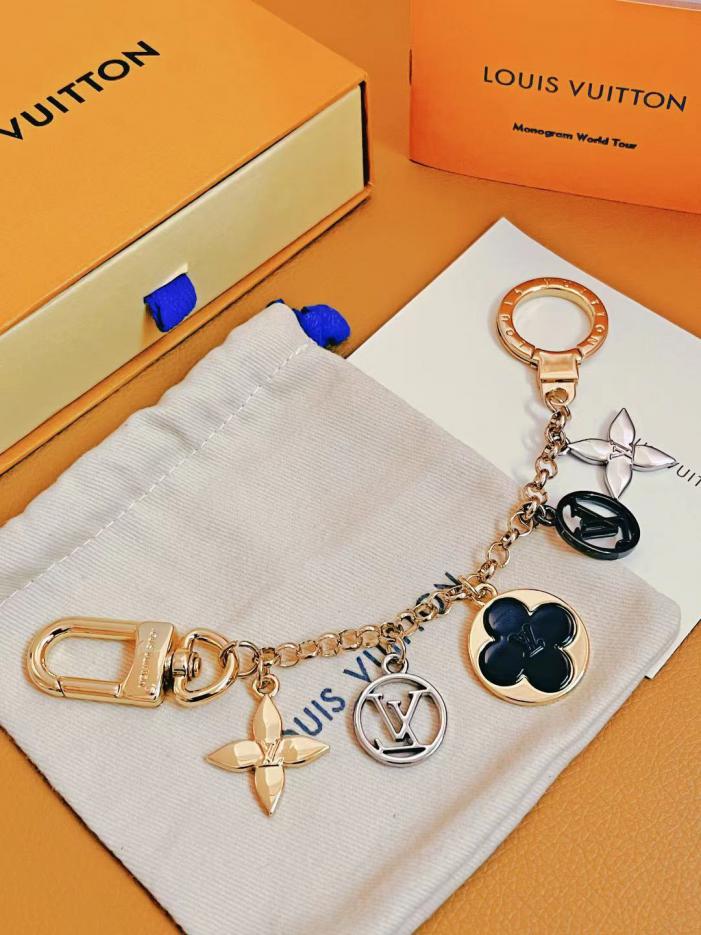 replik,replica,schmuck,1:1,beste,ohrringe,ring,Repliken Louis Vuitton M00356BLOSSOM DREAM Kettentaschenanhänger (57CF) replik,replica,schmuck,1:1,beste,ohrringe,ring,Repliken Louis Vuitton M00356BLOSSOM DREAM Kettentaschenanhänger (57CF)