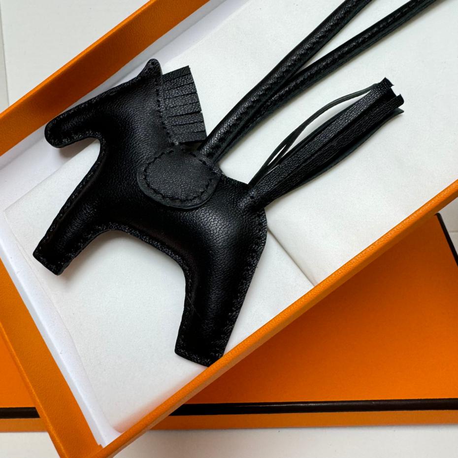 replik,replica,schmuck,1:1,beste,ohrringe,ring,Repliken HMMMMS Mini Pegasus Schaffell-Top-Version (E524) replik,replica,schmuck,1:1,beste,ohrringe,ring,Repliken HMMMMS Mini Pegasus Schaffell-Top-Version (E524)