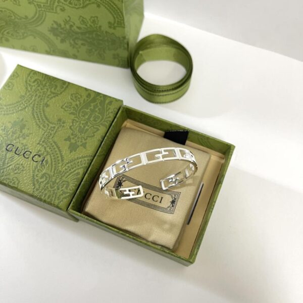 replik,replica,schmuck,1:1,beste,ohrringe,ring,Repliken Gucci Doppel-G-Armband (EDB6)