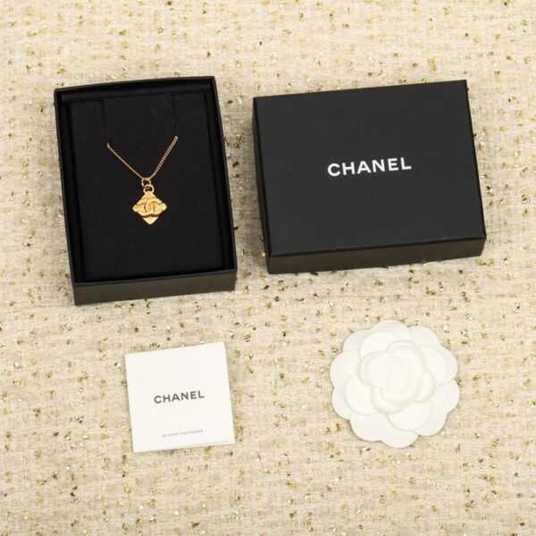 replik,replica,schmuck,1:1,beste,ohrringe,ring,Repliken Chanel-Ohrringe mit quadratischem C