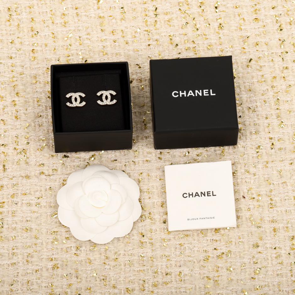 replik,replica,schmuck,1:1,beste,ohrringe,ring,Repliken Chanel Volldiamant-Doppel-C-Ohrstecker replik,replica,schmuck,1:1,beste,ohrringe,ring,Repliken Chanel Volldiamant-Doppel-C-Ohrstecker