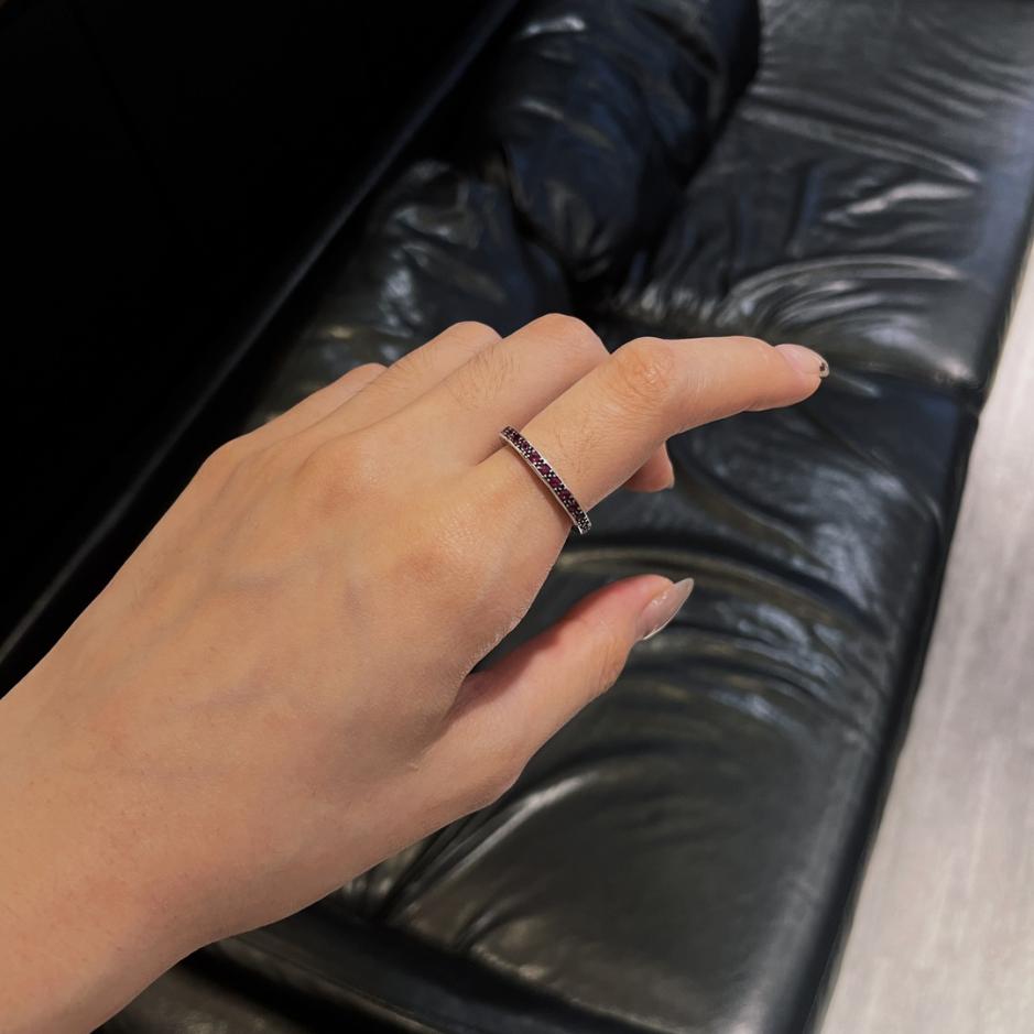 replik,replica,schmuck,1:1,beste,ohrringe,ring,Repliken Chrome Hearts 3 mm Ring mit vollem roten Diamanten replik,replica,schmuck,1:1,beste,ohrringe,ring,Repliken Chrome Hearts 3 mm Ring mit vollem roten Diamanten