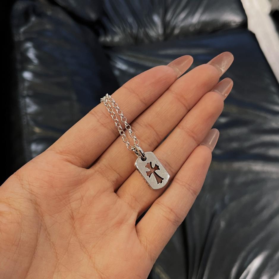 replik,replica,schmuck,1:1,beste,ohrringe,ring,Repliken Chrome Hearts Hollow Cross Army-Tag replik,replica,schmuck,1:1,beste,ohrringe,ring,Repliken Chrome Hearts Hollow Cross Army-Tag