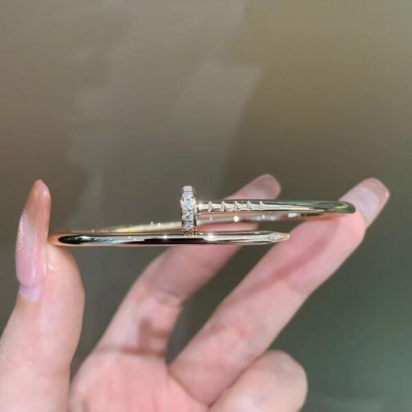 replik,replica,schmuck,1:1,beste,ohrringe,ring,Repliken Maßgeschneidertes 18-Karat-Gold, echtes Gold und Diamanten, schmales Cartier-Diamantarmband mit Nagelkopf und -schwanz, hohe Qualität (36DD)