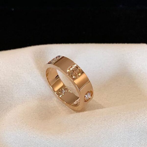 replik,replica,schmuck,1:1,beste,ohrringe,ring,Repliken Maßgeschneiderter, breiter Cartier-Schraubring mit drei Diamanten (4356)