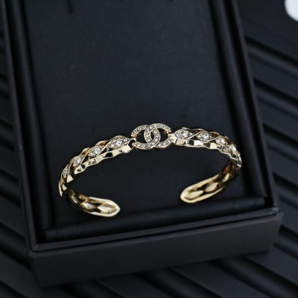 replik,replica,schmuck,1:1,beste,ohrringe,ring,Repliken Chanel Fischaugenbrosche (1AC2)