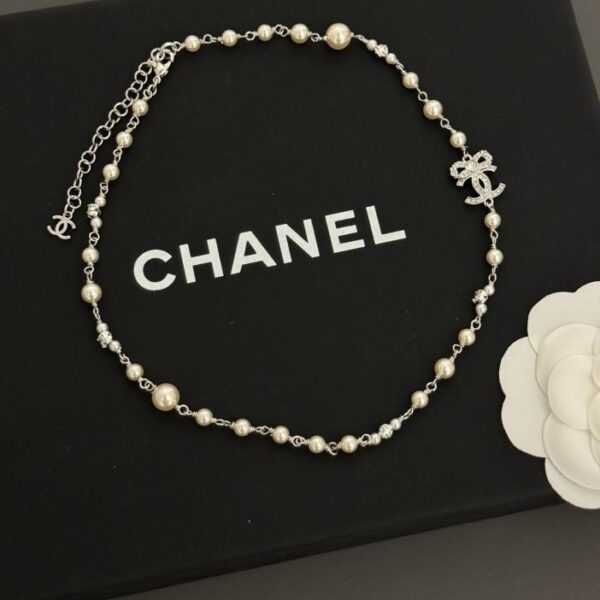 replik,replica,schmuck,1:1,beste,ohrringe,ring,Repliken Chanels neueste hohle Liebeskettenbrosche (12 n. Chr.)