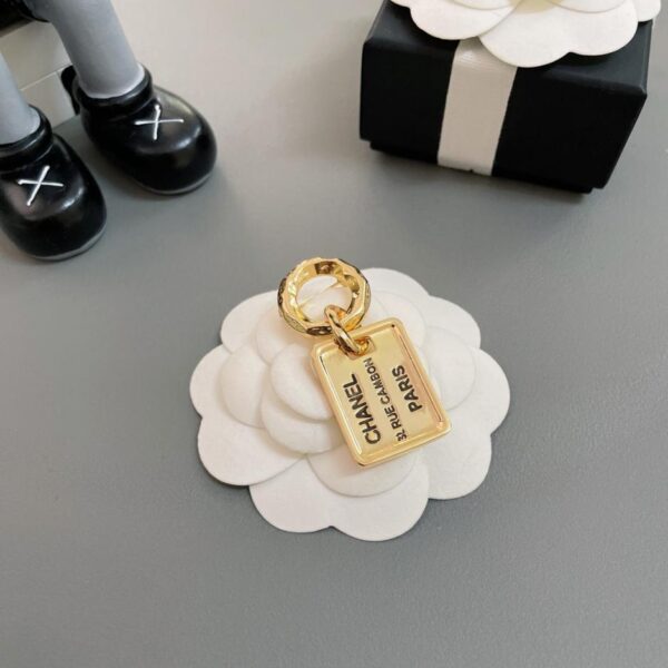 replik,replica,schmuck,1:1,beste,ohrringe,ring,Repliken Chanel runde Tag-Brosche C Vintage-Serie (E698)