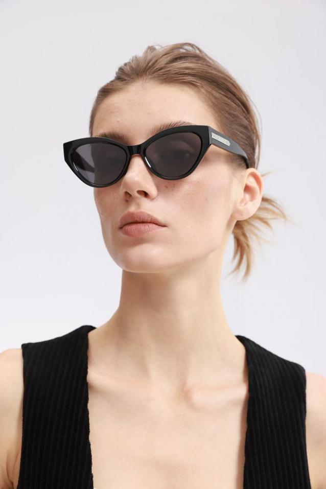 replik,replica,schmuck,1:1,beste,ohrringe,ring,Repliken FENDI Sonnenbrille in Top-Originalqualität, MODELL FE 40164U replik,replica,schmuck,1:1,beste,ohrringe,ring,Repliken FENDI Sonnenbrille in Top-Originalqualität, MODELL FE 40164U