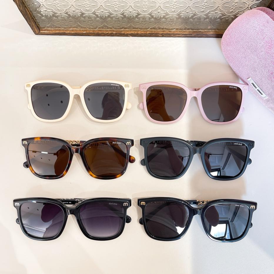 replik,replica,schmuck,1:1,beste,ohrringe,ring,Repliken MIU MIU Sonnenbrille in Top-Originalqualität, MODELL SMU68N replik,replica,schmuck,1:1,beste,ohrringe,ring,Repliken MIU MIU Sonnenbrille in Top-Originalqualität, MODELL SMU68N