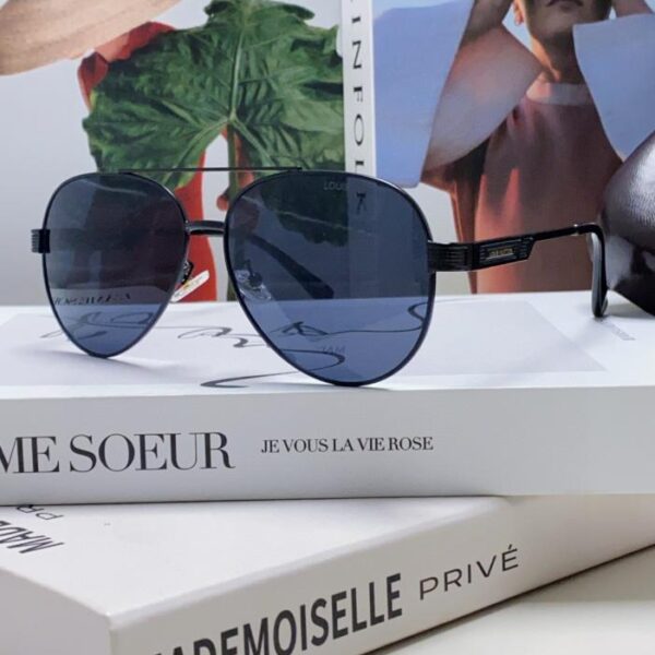 replik,replica,schmuck,1:1,beste,ohrringe,ring,Repliken Louis Vuitton Neue Sonnenbrille Herren Driving Toad Sonnenbrille (78AE)