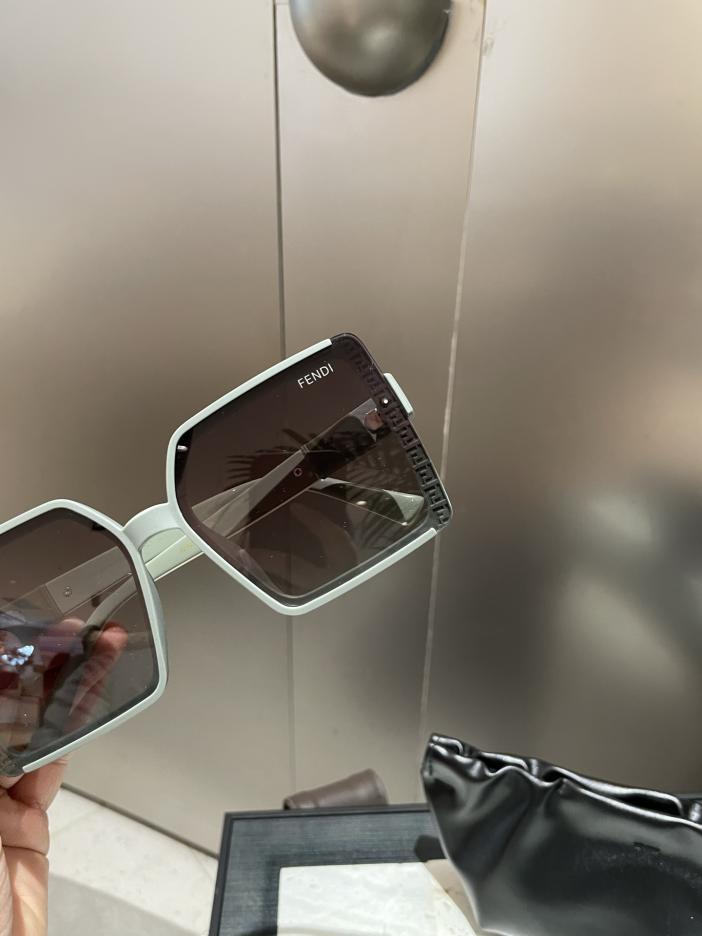 replik,replica,schmuck,1:1,beste,ohrringe,ring,Repliken Fendi polarisierte modische, elegante Sonnenbrille für Damen replik,replica,schmuck,1:1,beste,ohrringe,ring,Repliken Fendi polarisierte modische, elegante Sonnenbrille für Damen