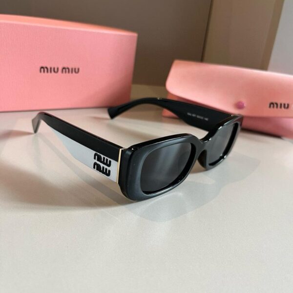 replik,replica,schmuck,1:1,beste,ohrringe,ring,Repliken Miu Miu Sonnenbrille schwarz + goldenes Logo