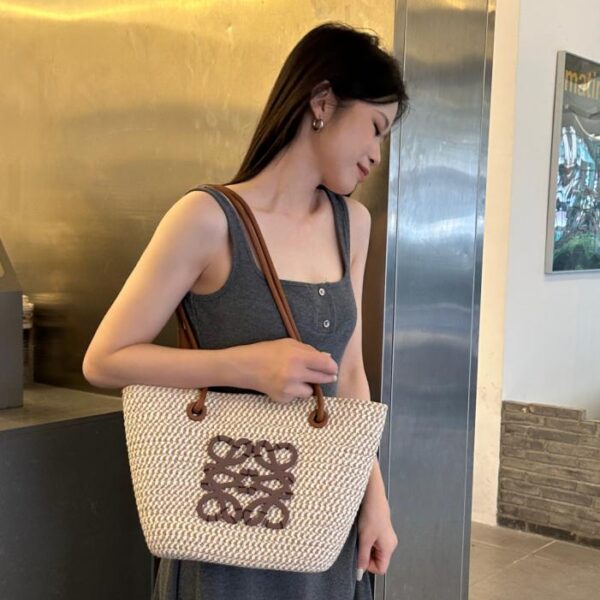 replik,replica,schmuck,1:1,beste,ohrringe,ring,Repliken LOEWE neue gewebte Tasche