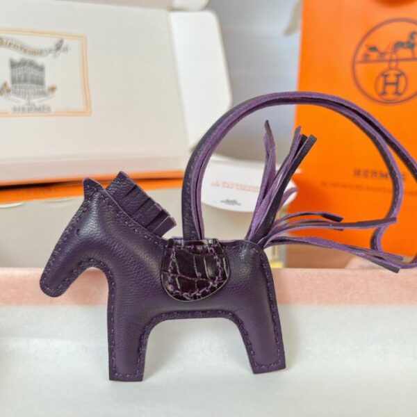 replik,replica,schmuck,1:1,beste,ohrringe,ring,Repliken Original hochwertiger HERMES Rodeo Pegase Taschenanhänger und Schlüsselanhänger mit handgefertigten Nähten