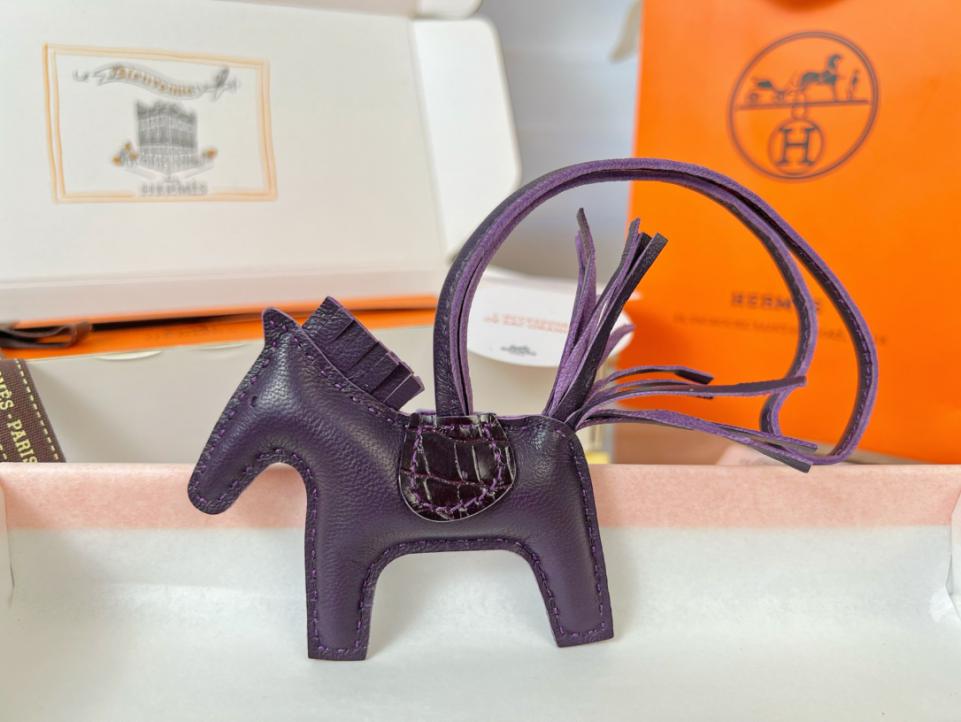 replik,replica,schmuck,1:1,beste,ohrringe,ring,Repliken Original hochwertiger HERMES Rodeo Pegase Taschenanhänger und Schlüsselanhänger mit handgefertigten Nähten replik,replica,schmuck,1:1,beste,ohrringe,ring,Repliken Original hochwertiger HERMES Rodeo Pegase Taschenanhänger und Schlüsselanhänger mit handgefertigten Nähten