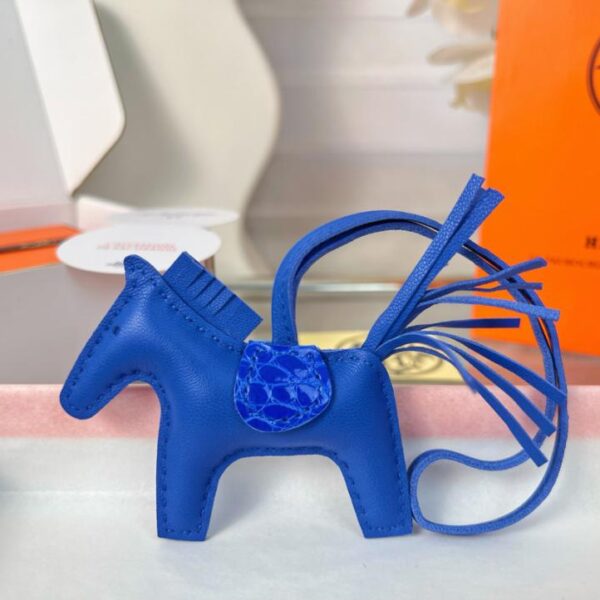 replik,replica,schmuck,1:1,beste,ohrringe,ring,Repliken Original hochwertiger HERMES Rodeo Pegase Taschenanhänger und Schlüsselanhänger mit handgefertigten Nähten